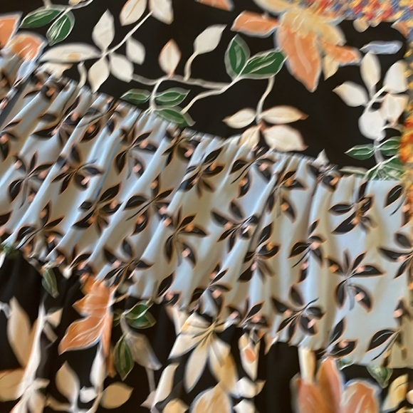 Loft Tiered Chiffon Floral Mini Skirt Peach/Blue NEW size 8 - Picture 4 of 7